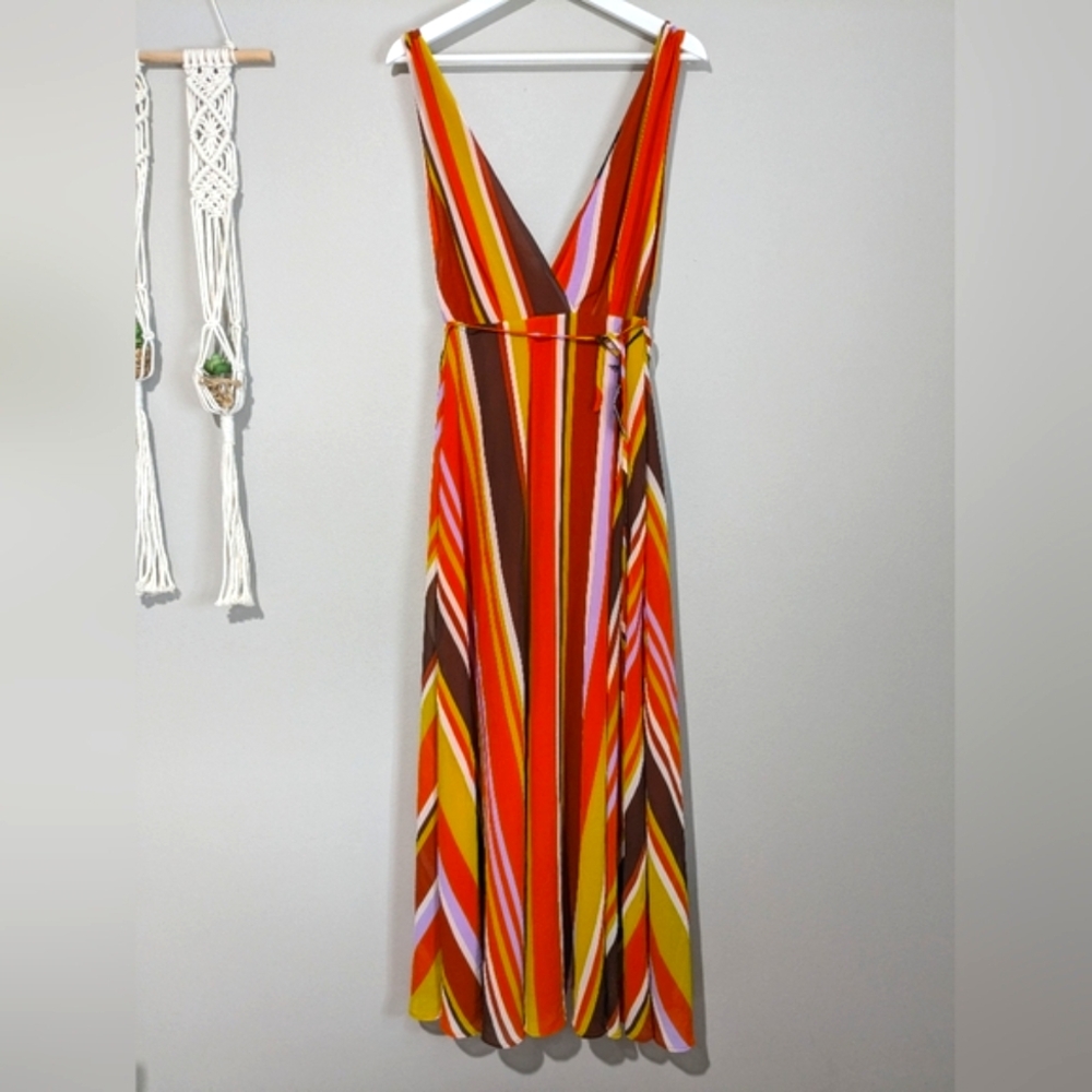 Contemporary Retro Stripe Deep V Neck NWT Dress By Forever 21 M